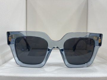 Lunette de soleil FE40101I