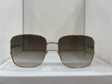 Lunette de soleil GG1018SK