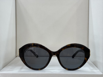 Lunette de soleil BB0133S