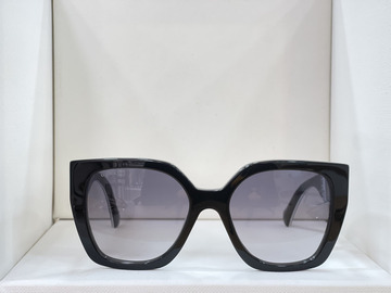 Lunette de soleil GG1300S